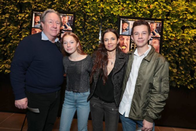 Mark Fluent and Justine Bateman with their kids. 